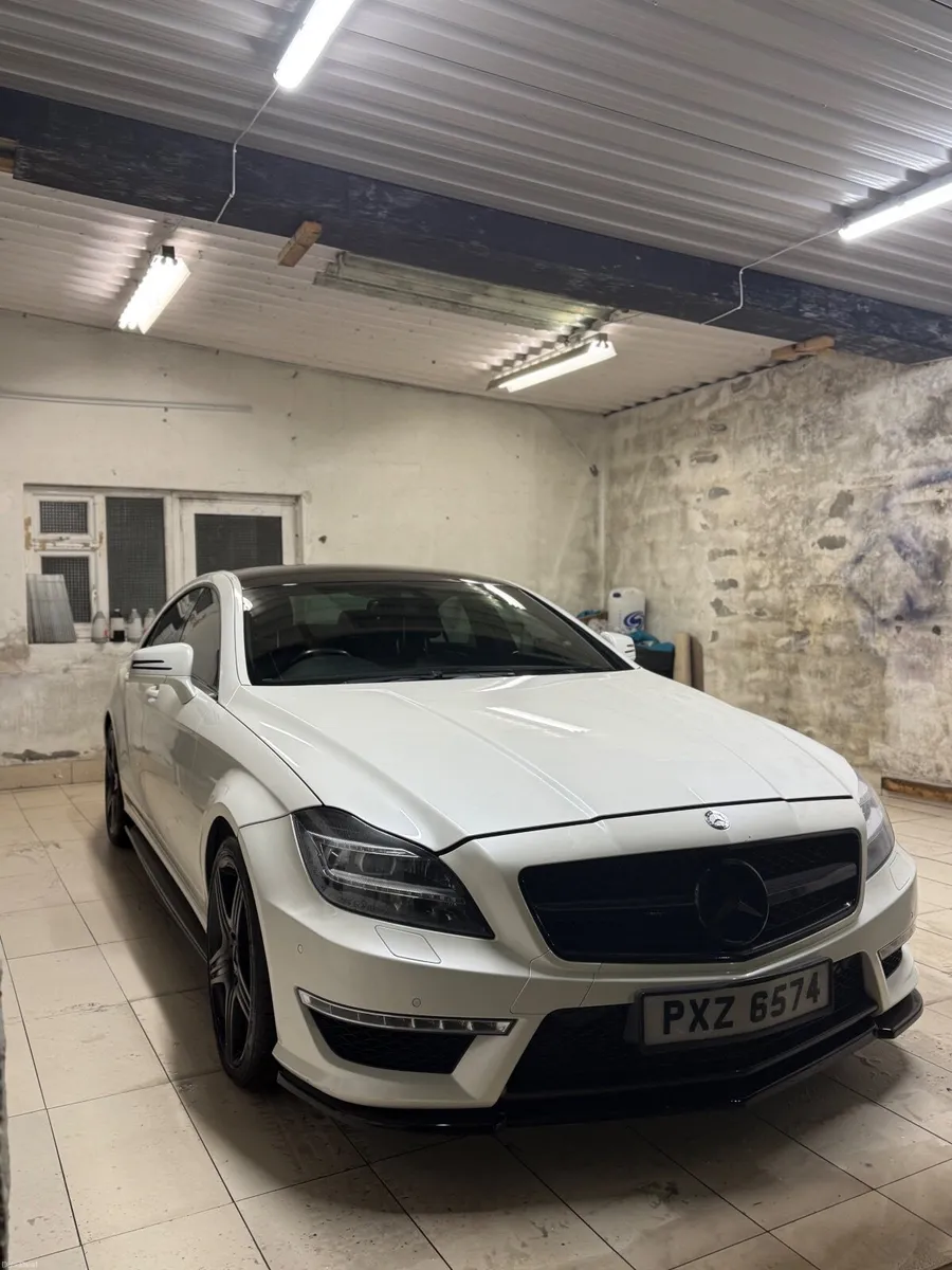 Mercedes-Benz AMG CLS63 2012 - Image 4