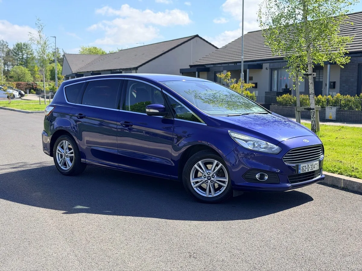Ford S-MAX  €7800 - Image 3
