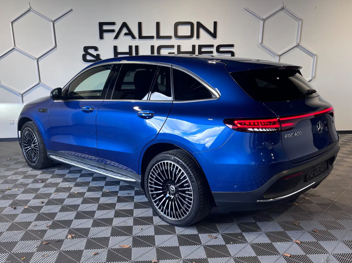 2023 MERCEDES EQC 400 AMG LINE PREMIUM 4MATIC - Image 4