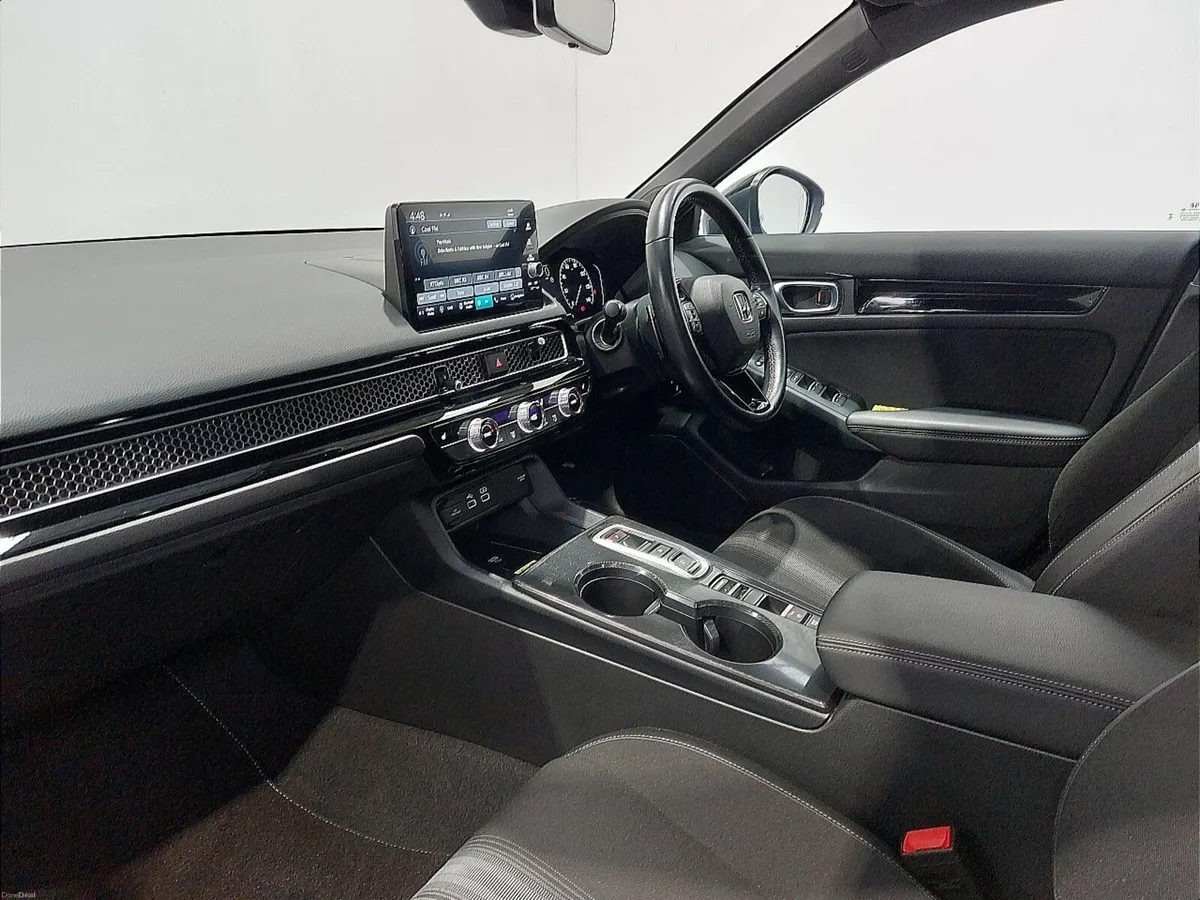 Honda Civic Hatchback Sport - Image 2