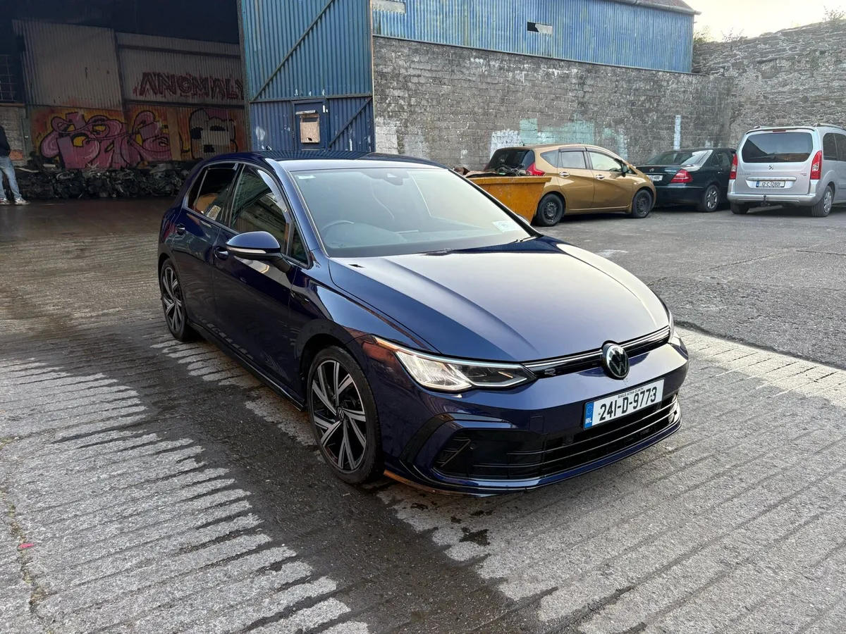 Volkswagen Golf - Image 1