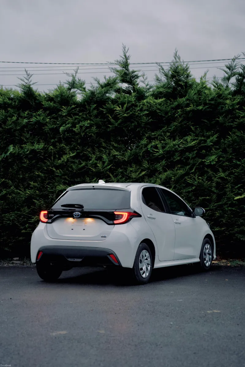 Toyota Yaris 1.5 Hybrid 2023 With Low Mileage - Image 3