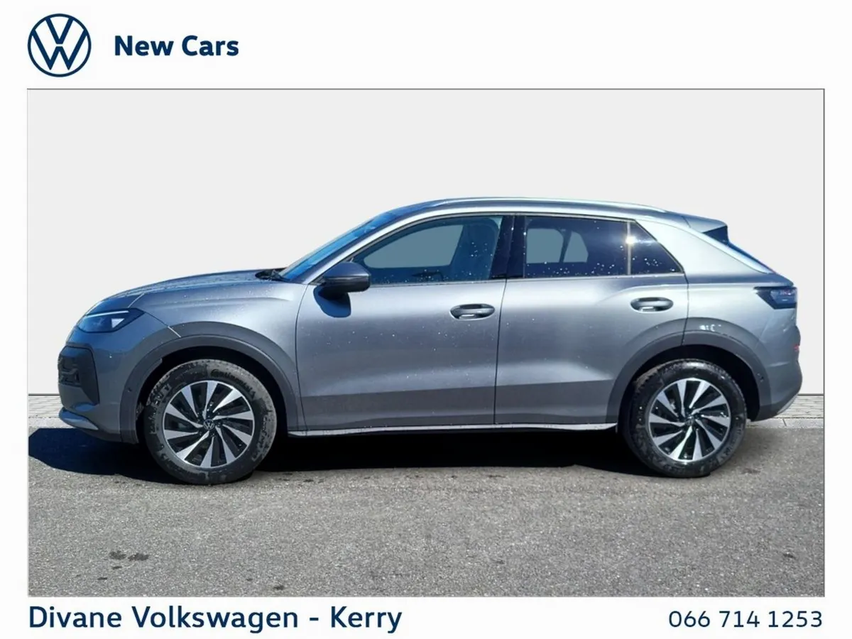 Volkswagen T-Roc STYLE 1.5 PETROL MHEV 116BHP - Image 6