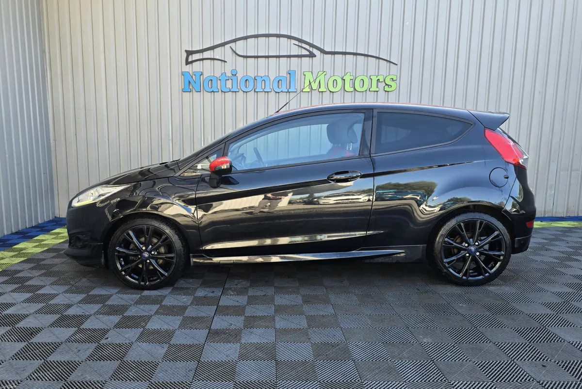 2015 Ford Fiesta 1.0  Zetec-S Black ED - Image 3