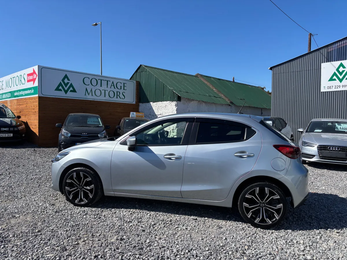 Mazda 2 - Image 3