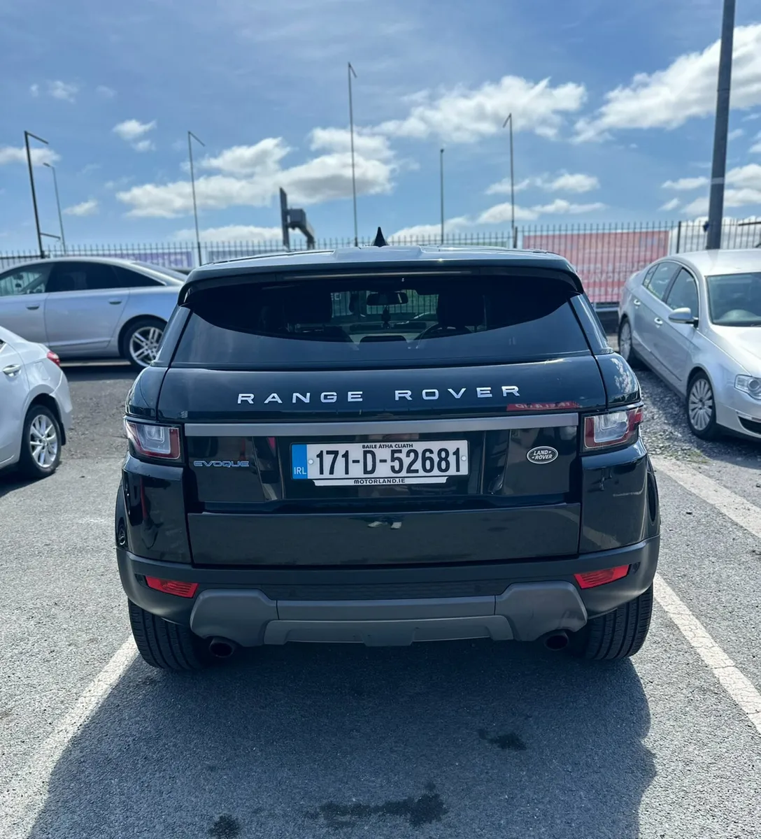 Range Rover Evoque - Image 4