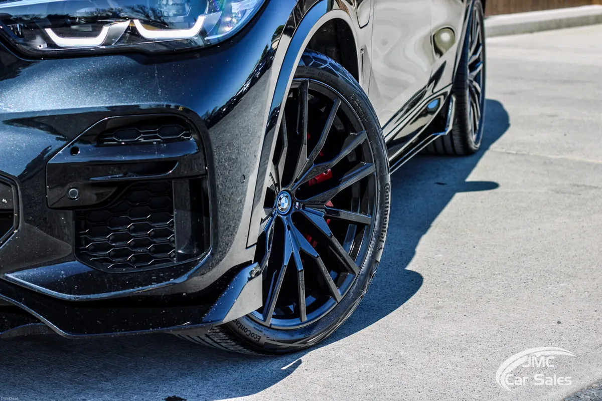 2023 BMW X5 45E M-SPORT X-DRIVE - Image 4