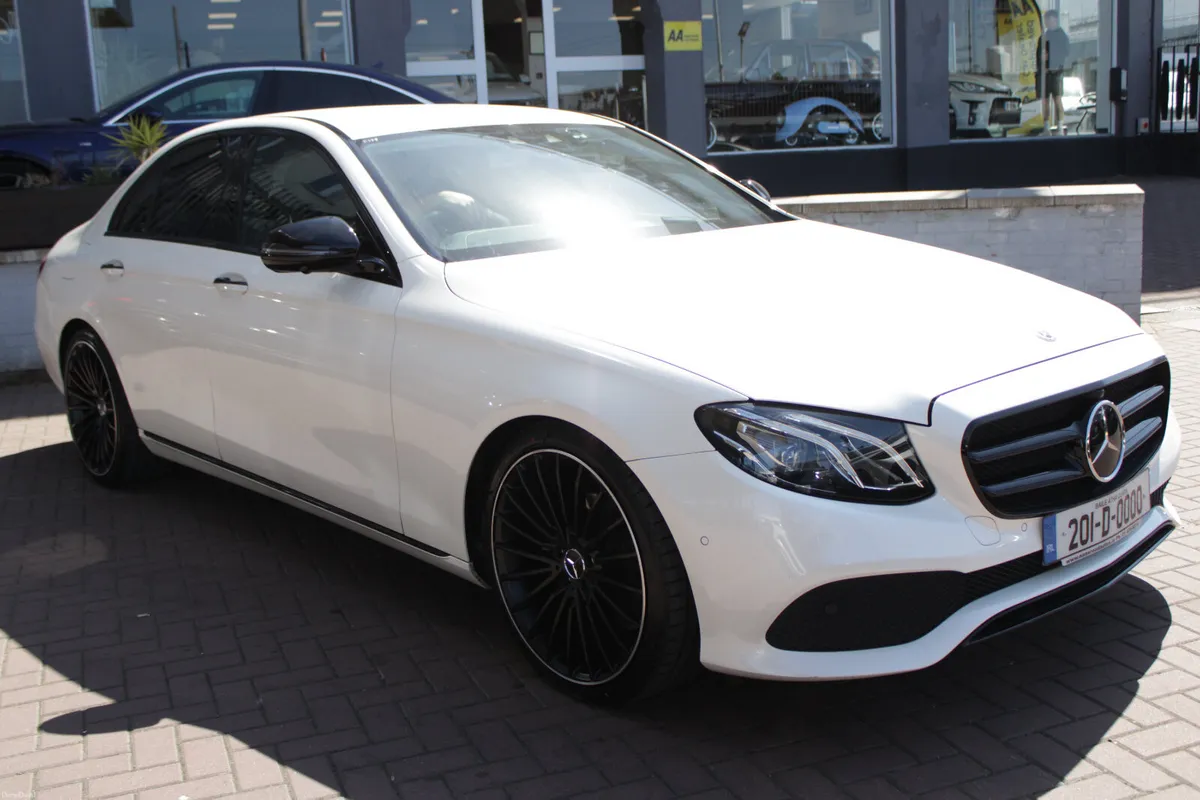 2020 MERCRDES-BENZ E220D 4DR SALOON AUTO - Image 2