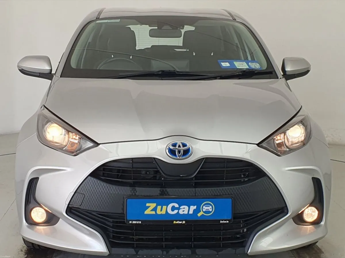 Toyota Yaris 1.5 Hybrid 5Dr Luna - Image 3