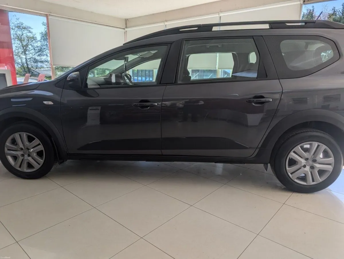 Dacia Jogger Expression Tce 110 Nbi 5dr - Image 2