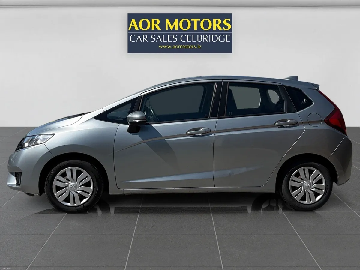 Honda Jazz 2016 Automatic - Image 3