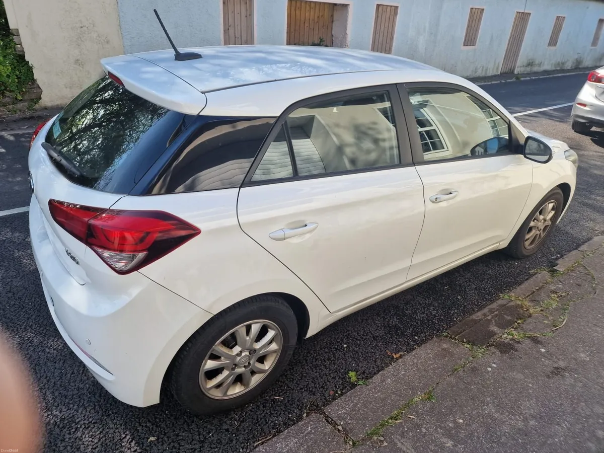 Hyundai i20 2016 - Image 3