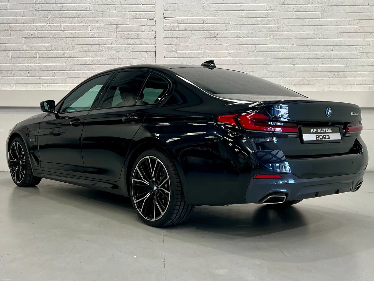 BMW 5 Series 530e M Sport 290bhp Auto Saloon - Image 6