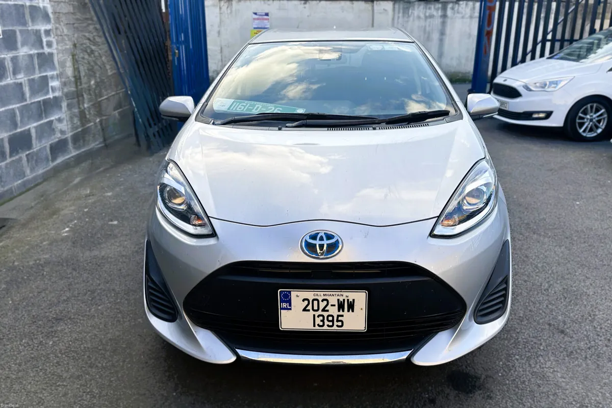 Toyota Aqua 2020 - Image 2