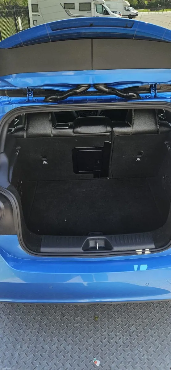 Mercedes-Benz A-Class 2016 - Image 4