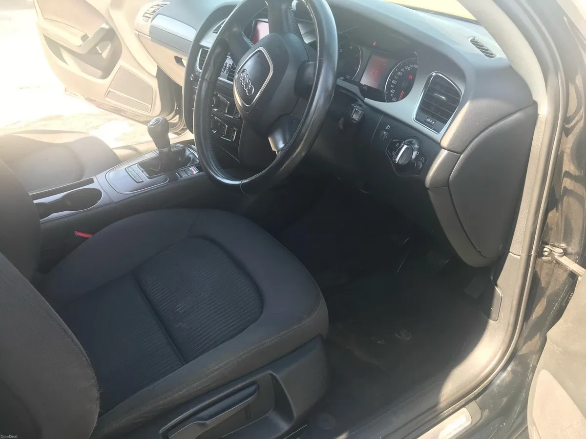 Audi A4 - Image 6
