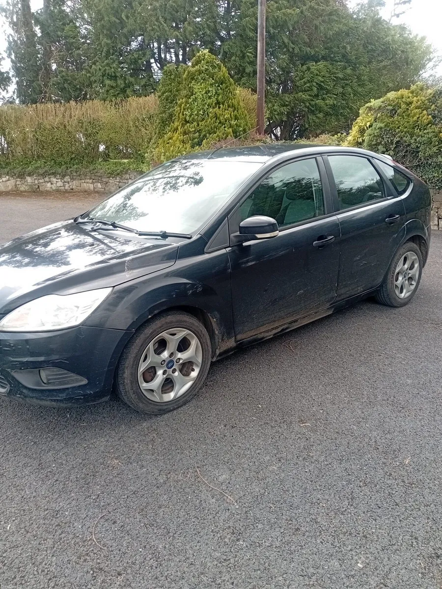 11 Ford Focus Nct 9/26 - Image 4