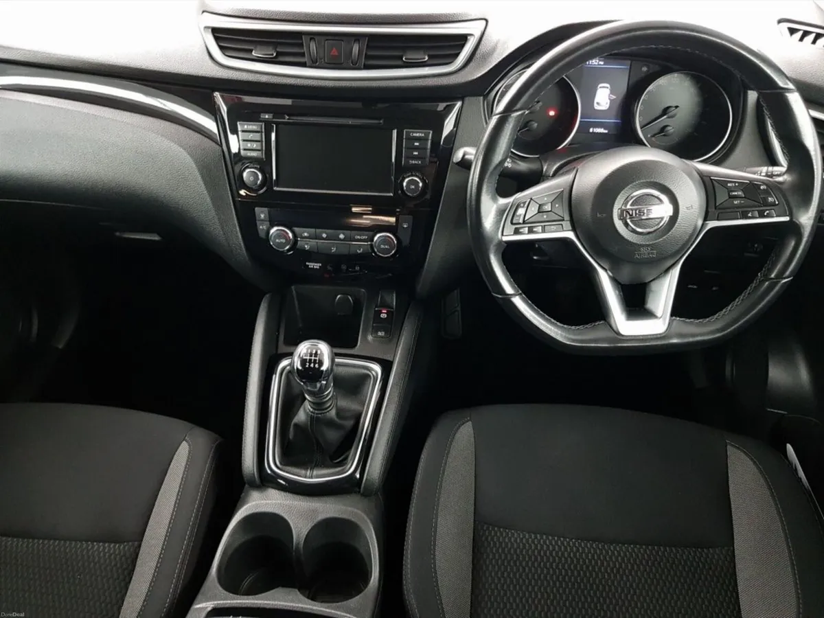 Nissan Qashqai 1.3 PET SE - Image 4