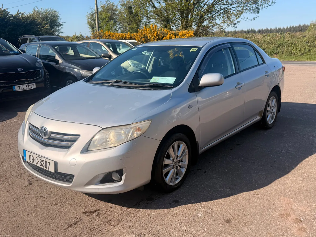 Toyota Corolla 2009 1.4 Petrol - Image 3