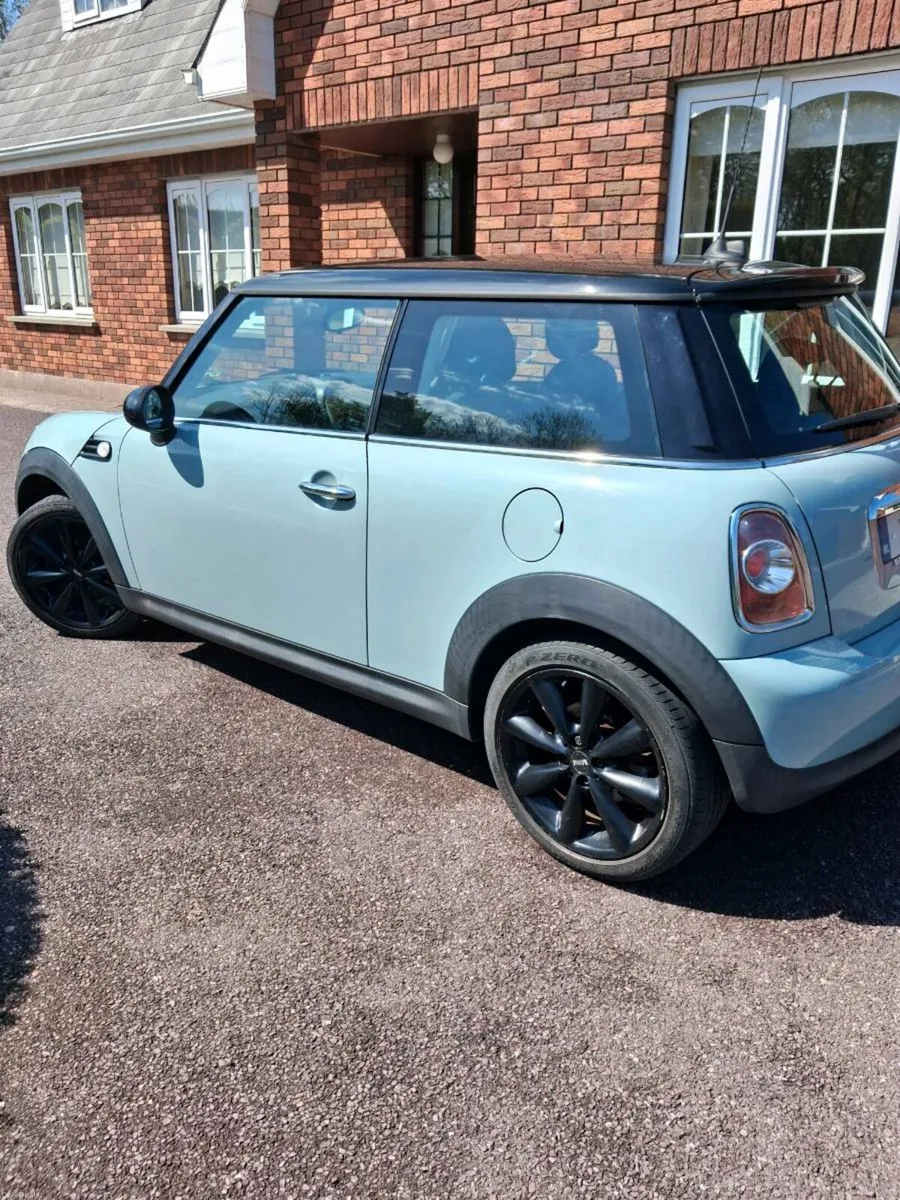2011. mini cooper 1.6 petrol. 140,000 km.Cork 1800 - Image 3