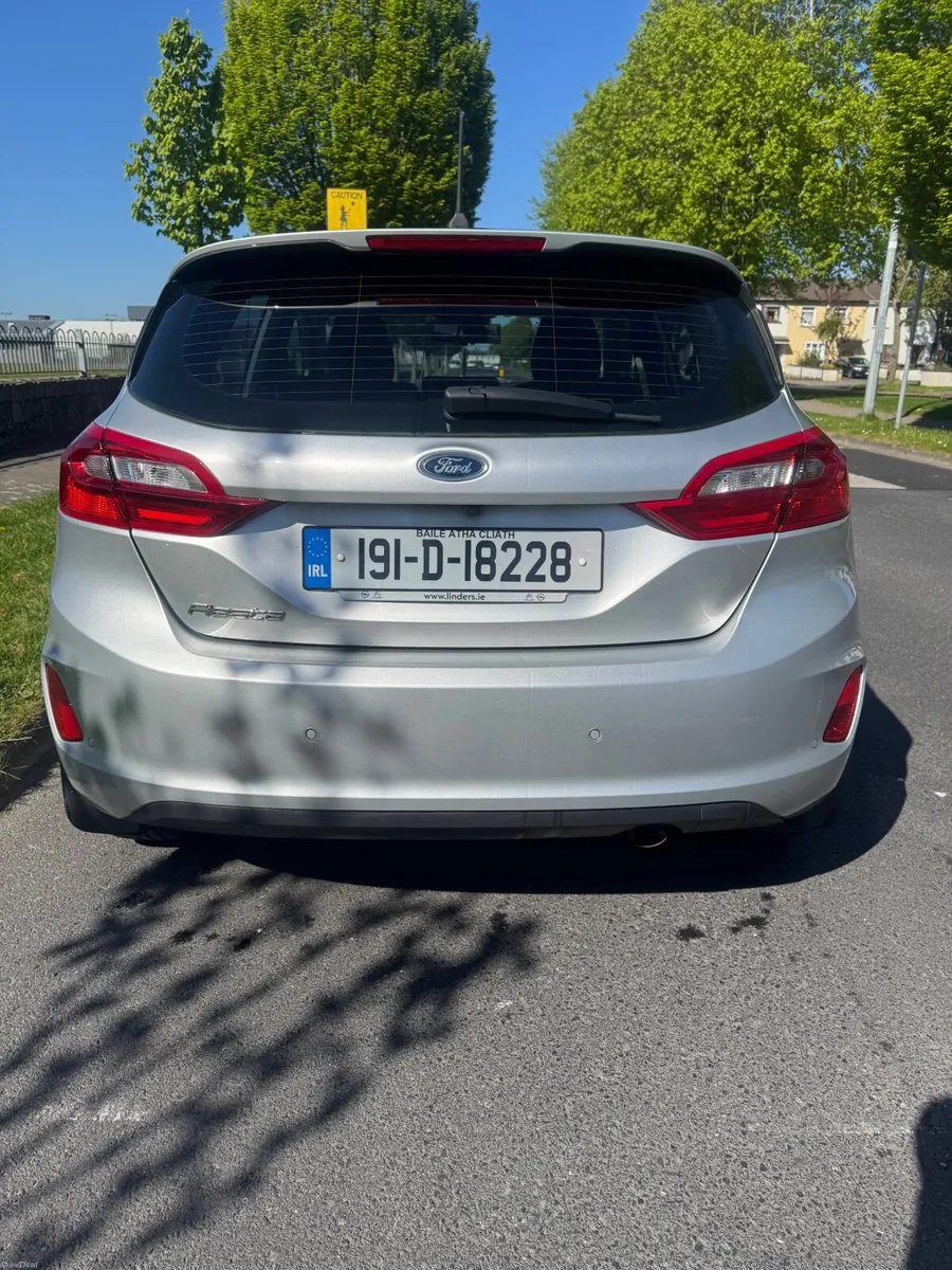 Ford Fiesta 2019 - Image 2