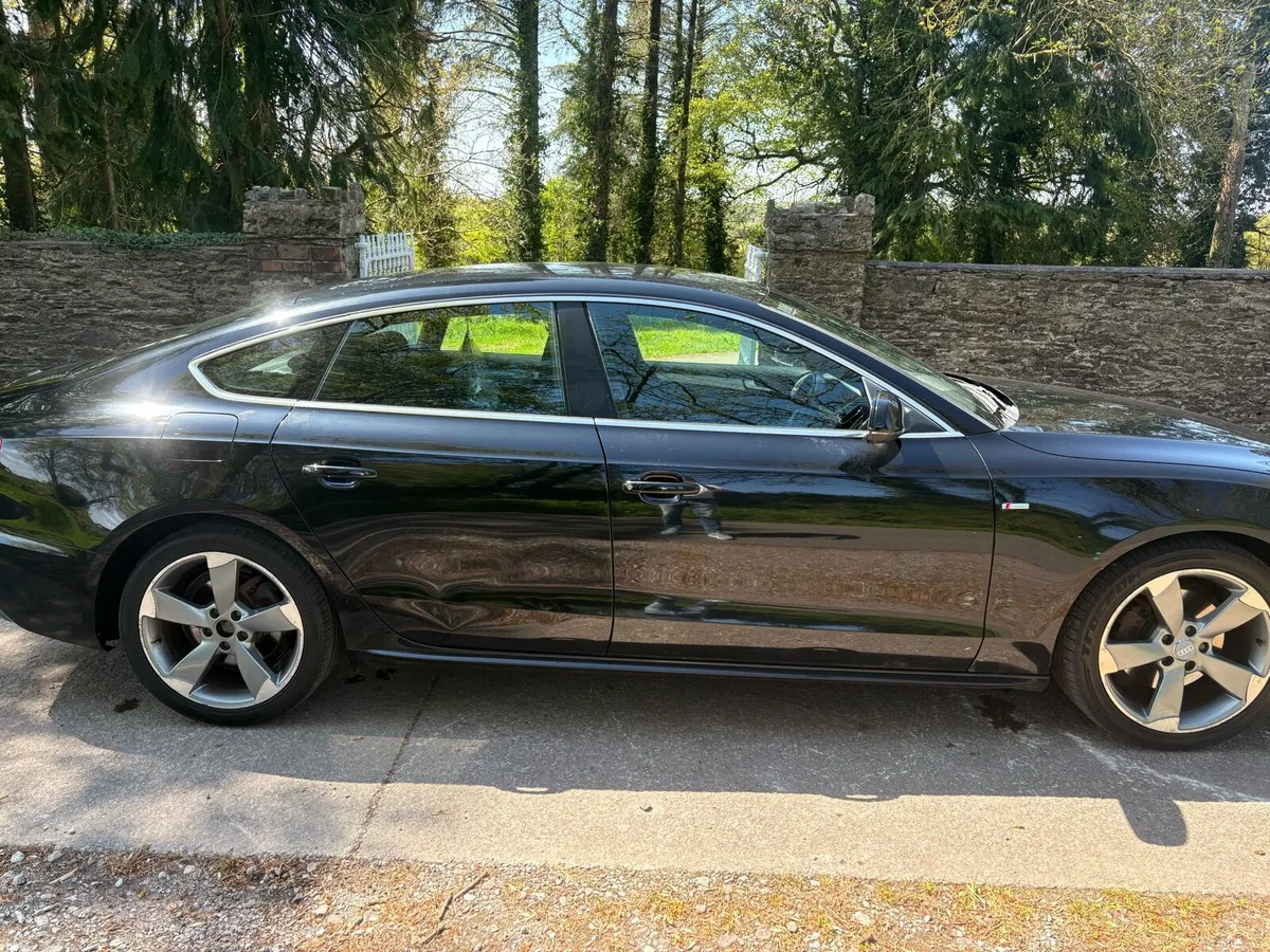 AUDI A5 2.0 DIESEL S-LINE 185hp - Image 2