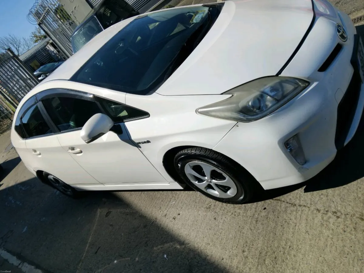 Toyota prius 2013 ex taxi - Image 1