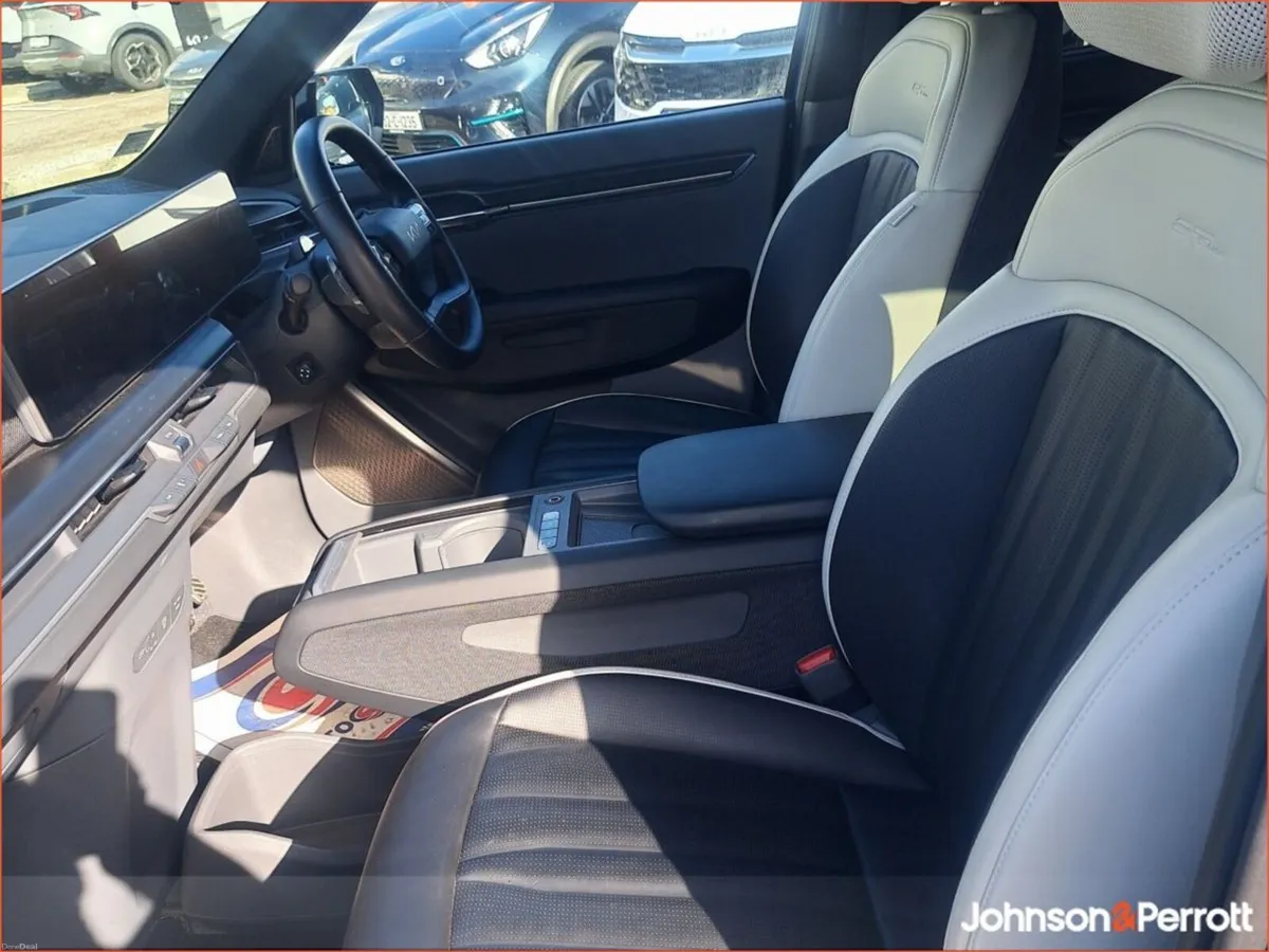 Kia EV9 GT-Line AWD 7-seat - Image 4