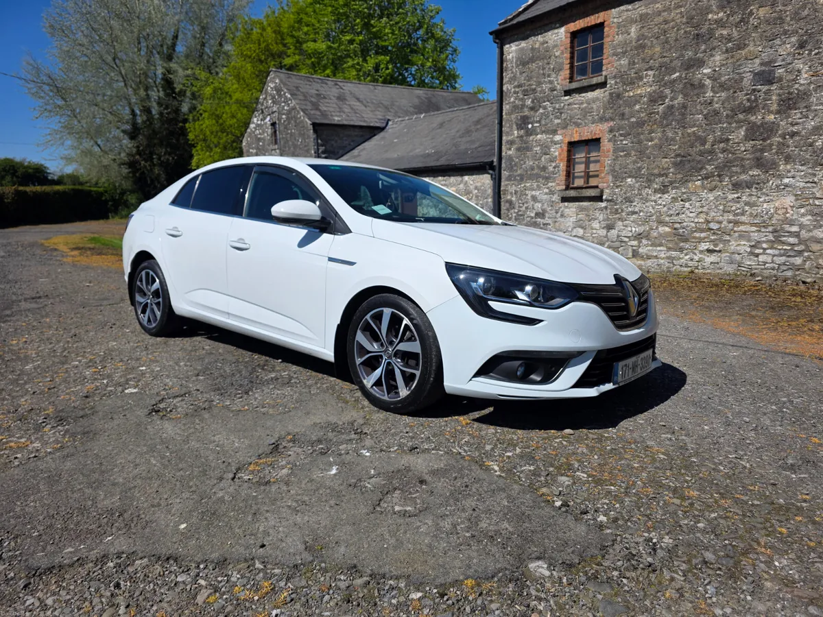 Renault Megane 1.5 diesel ( NCT and TAX ) !! - Image 1