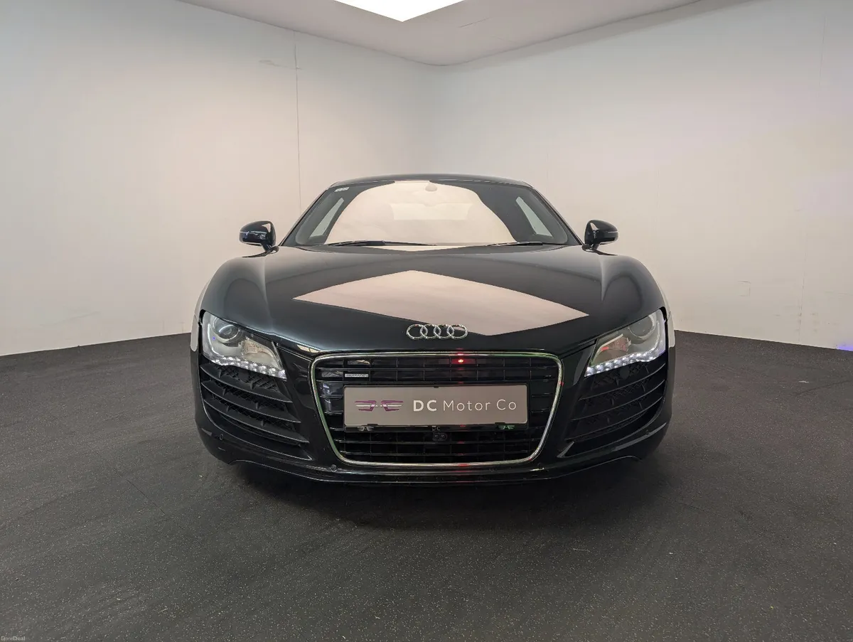 Audi R8 4.2 R-Tronic - Image 6