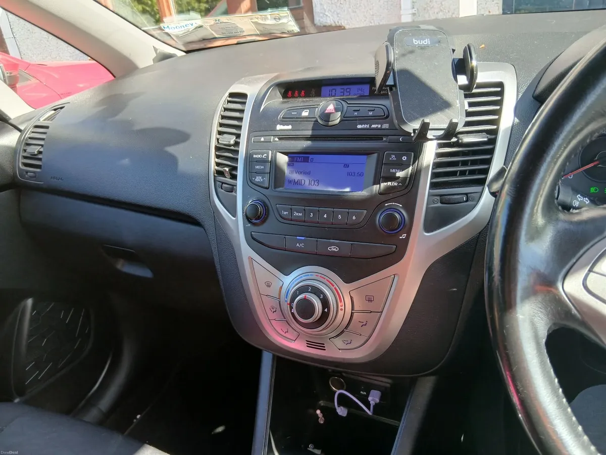 Hyundai ix20 2016 - Image 3