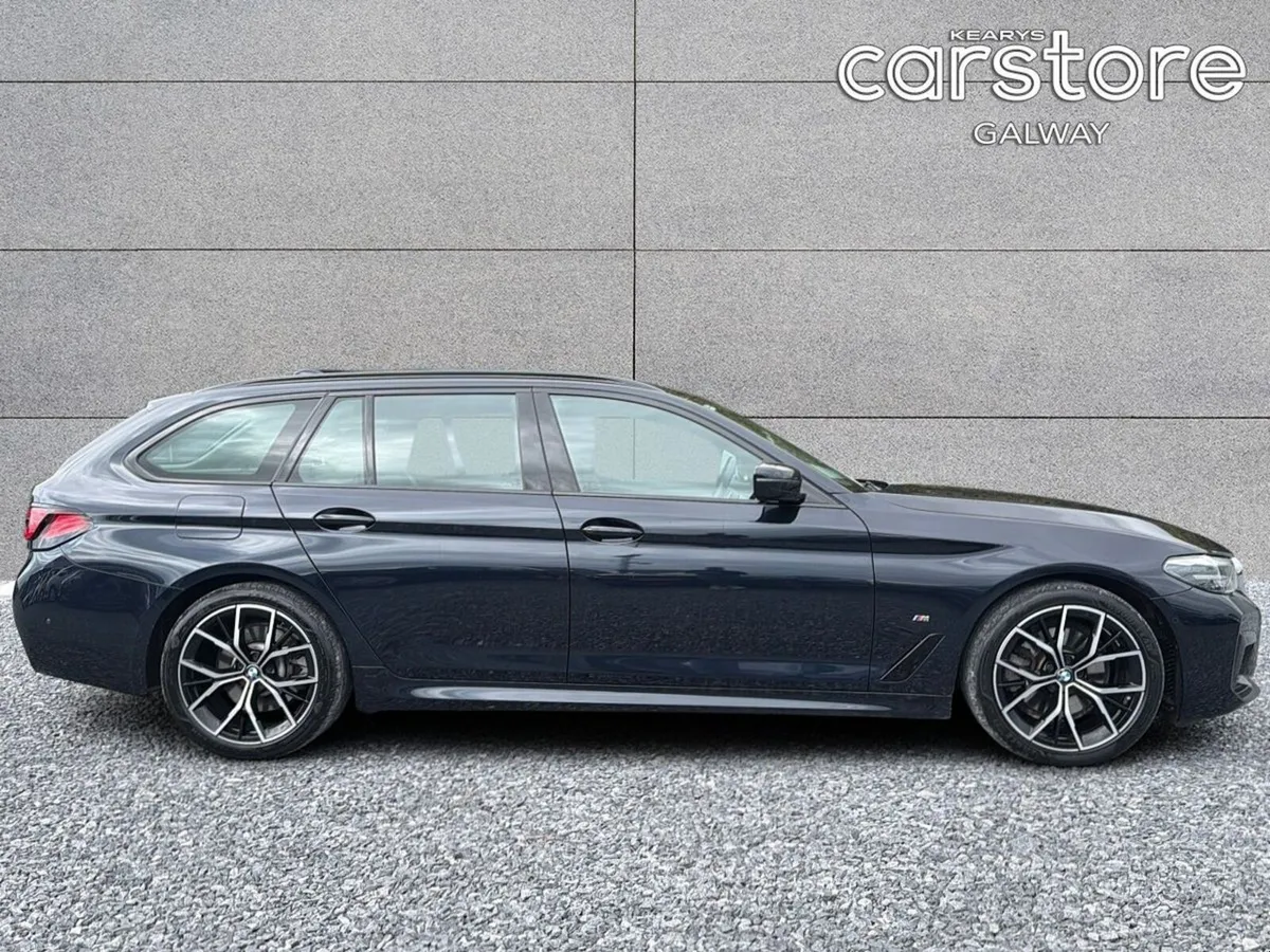 BMW 5-Series 520d M Sport (MHT) Estate - Image 2