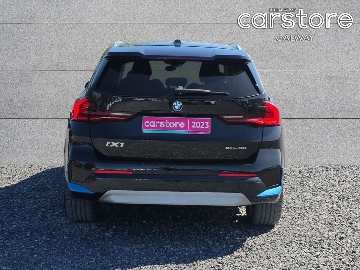 BMW iX1 Ix1 Xdrive 30 X Line  xDrive30 xLine  313 - Image 4