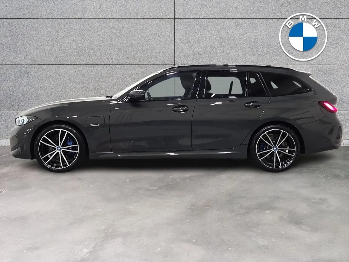 BMW 3-Series 330e M Sport Touring - Image 4