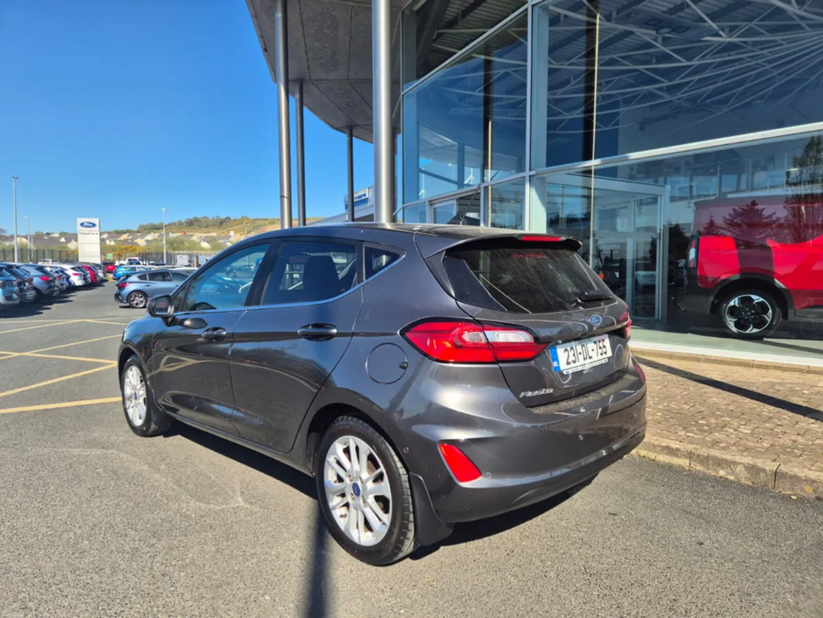 Ford Fiesta TITANIUM 1.0T 100PS - Image 3