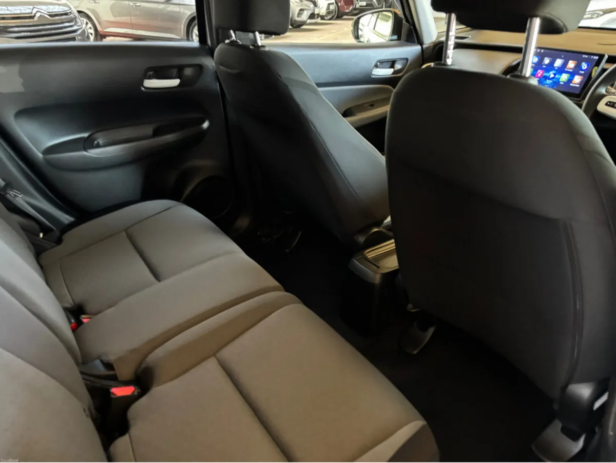 Honda Jazz hybrid 5DR AUTO - Image 4