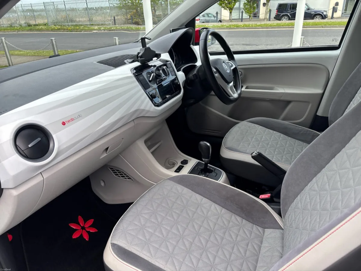 Volkswagen up! 1.0 BEATS EDITION - Image 3