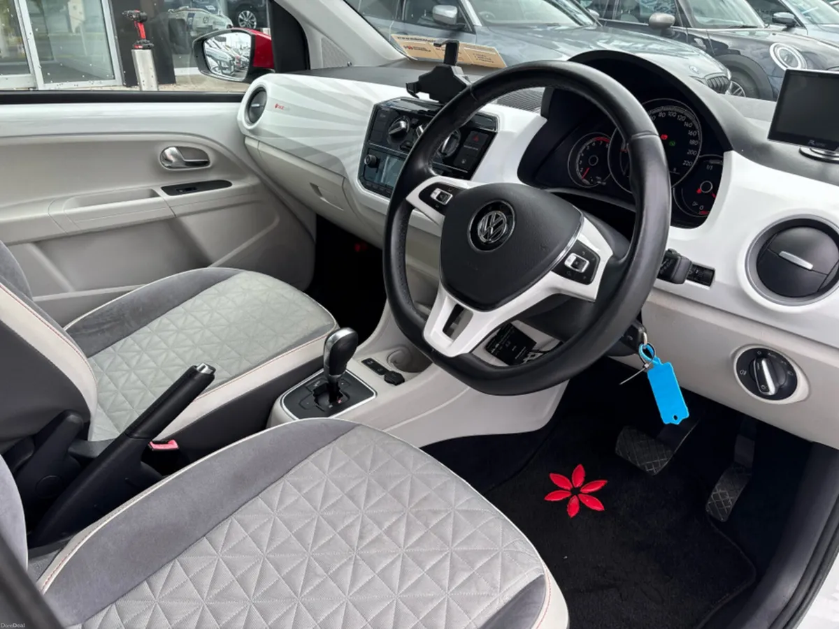 Volkswagen up! 1.0 BEATS EDITION - Image 6