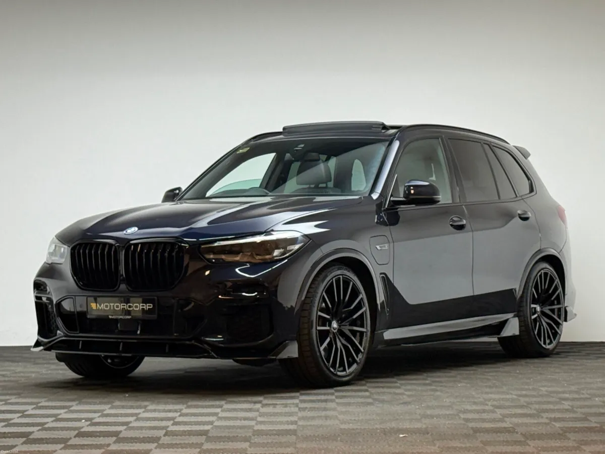 BMW X5 45E M SPORT XDRIVE *PAN ROOF* - Image 3
