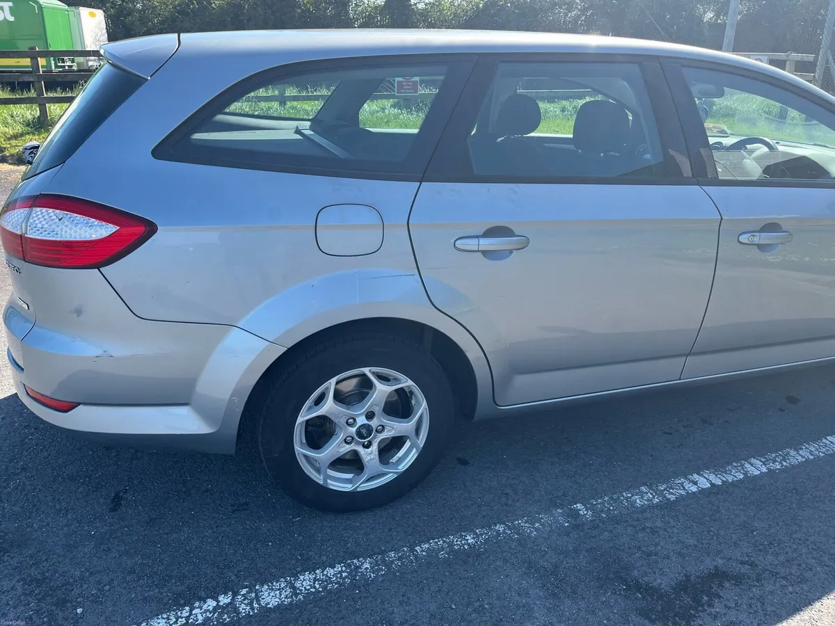 Ford Mondeo Estate 2010 - Image 3