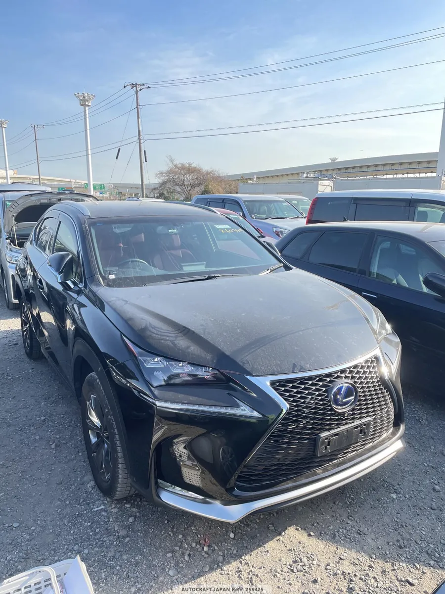 2015 Lexus NX300H Fsport * LOW KMS* - Image 1
