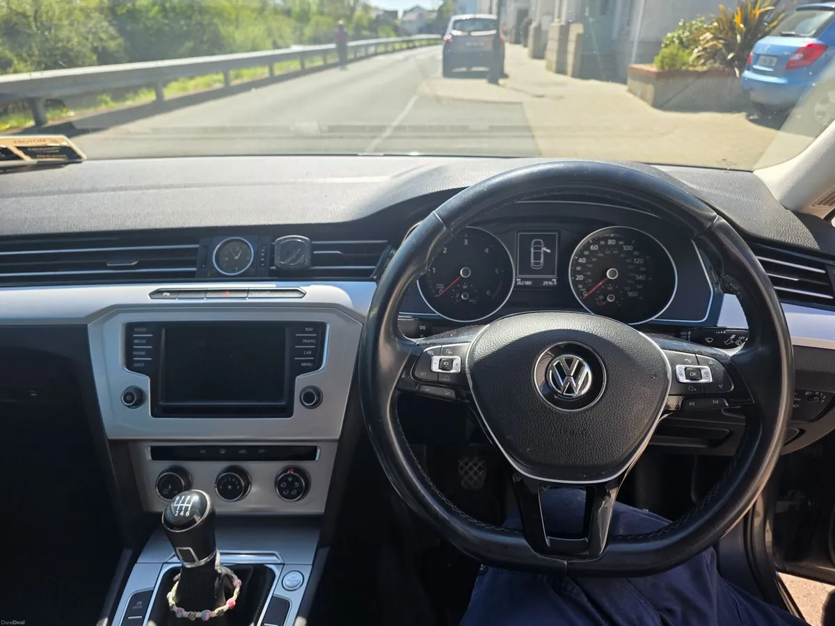 Volkswagen Passat 2016 Business - Image 3