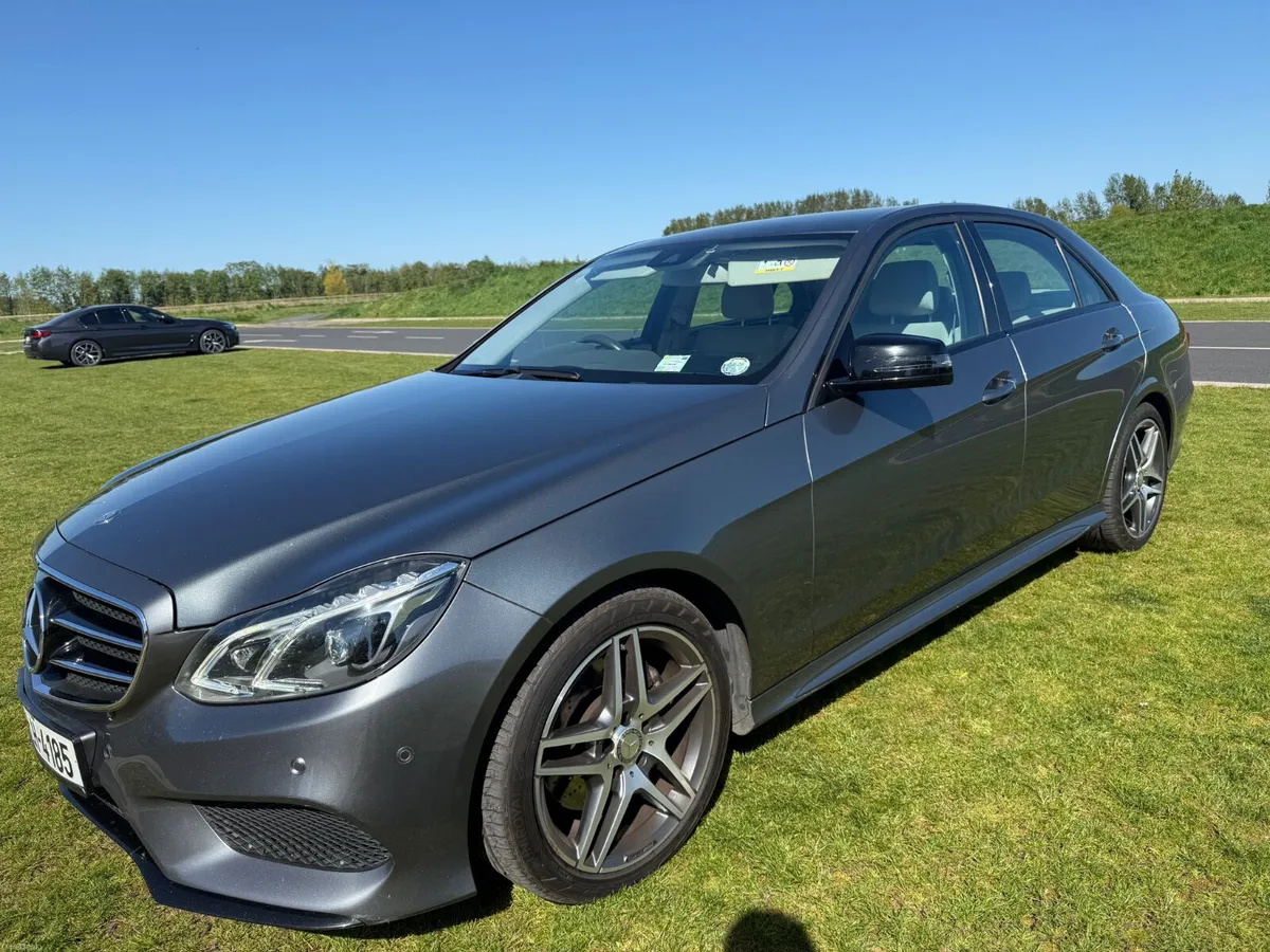 E220d | AMG NIGHT EDITION | HIGH SPEC - Image 3