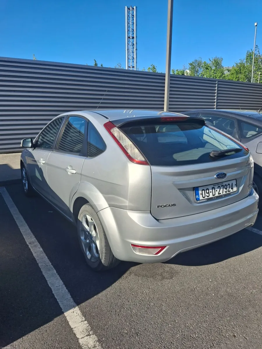 Ford Focus 2009 - Image 1