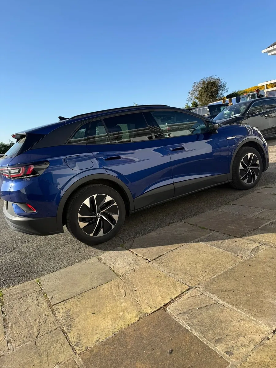 Volkswagen ID.4 - Image 2