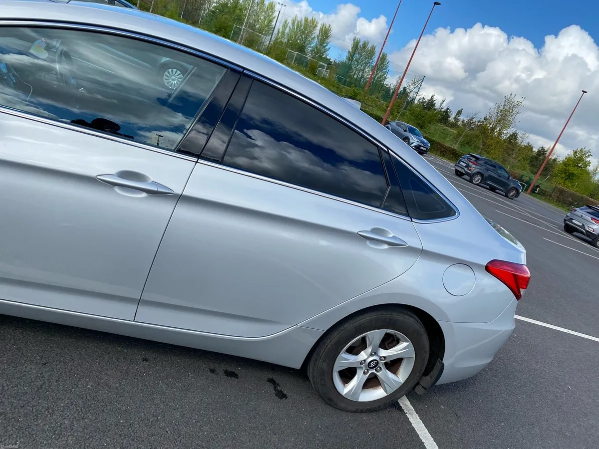 2013 Hyundai i40 1.7 CRDi Diesel - Image 3