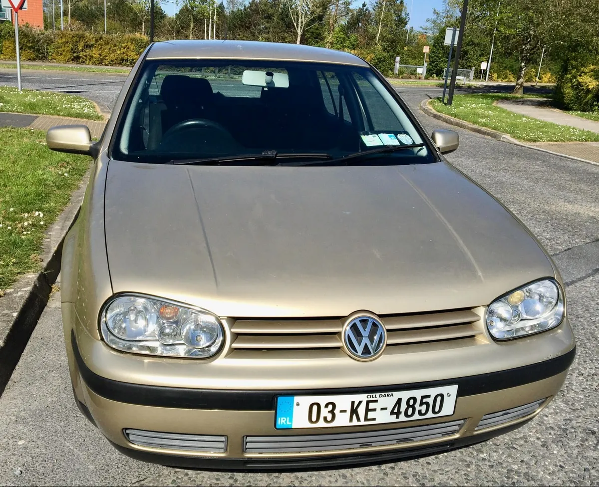 Volkswagen Golf 2003 - Image 1