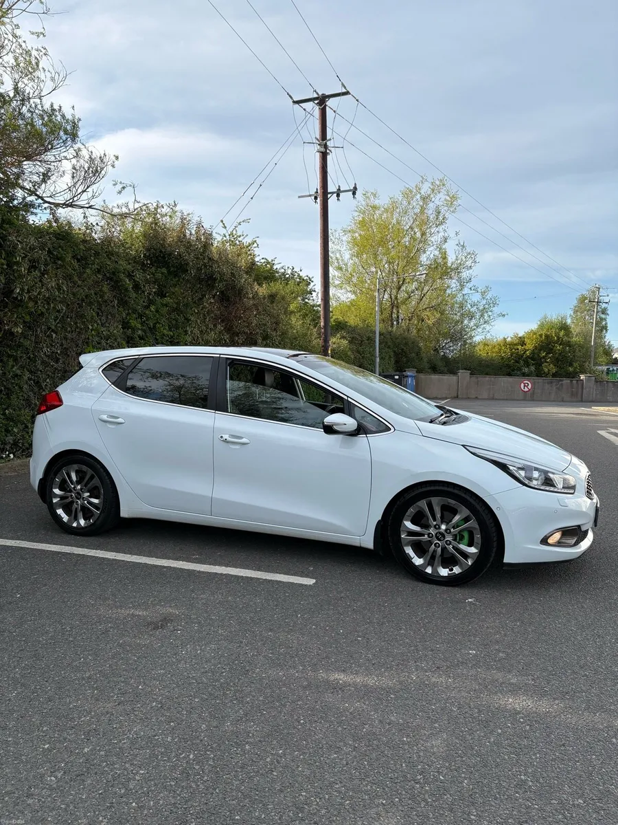 Kia Ceed - Image 2