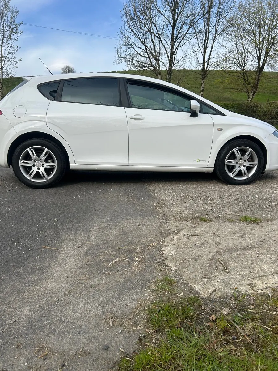 SEAT Leon 2012 - Image 1