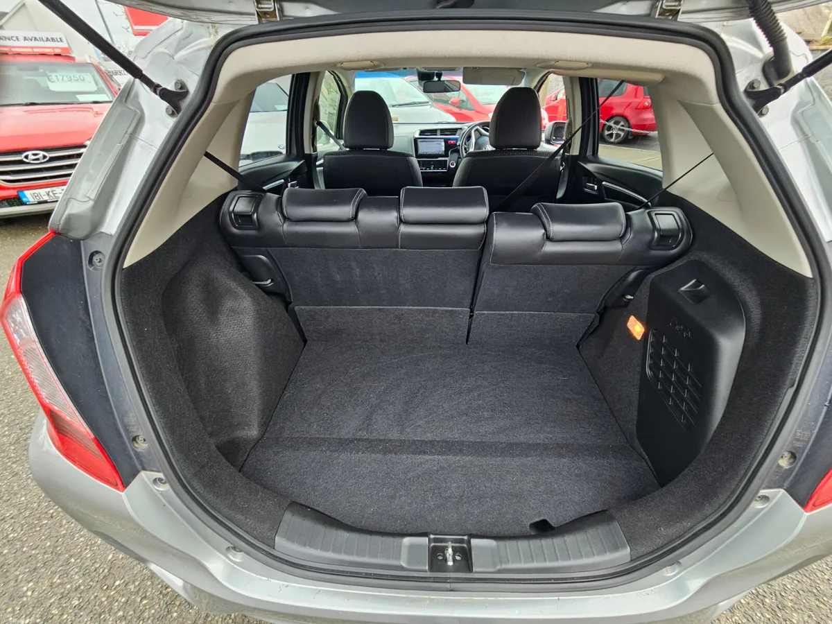 Honda Fit 2015 - Image 4